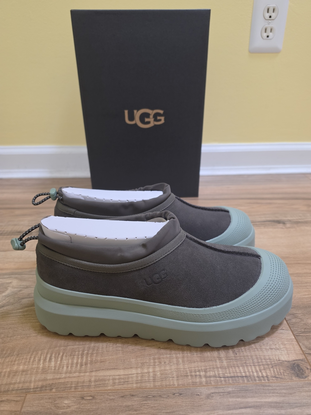 UGG Tasman Weather Hybrid